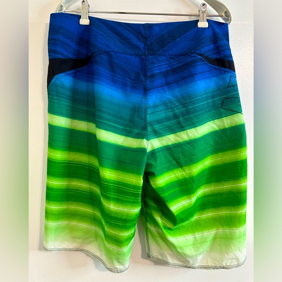 NWT BILLABONG Flux Stretch Boardshort Royal Green 22” ITEM NO. 19465M117TFLU - Picture 5 of 11